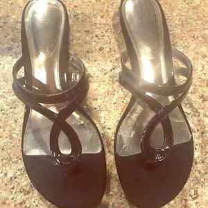 Black kitten heels open sandals